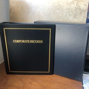 Corporate Records binder with cover NWOT.